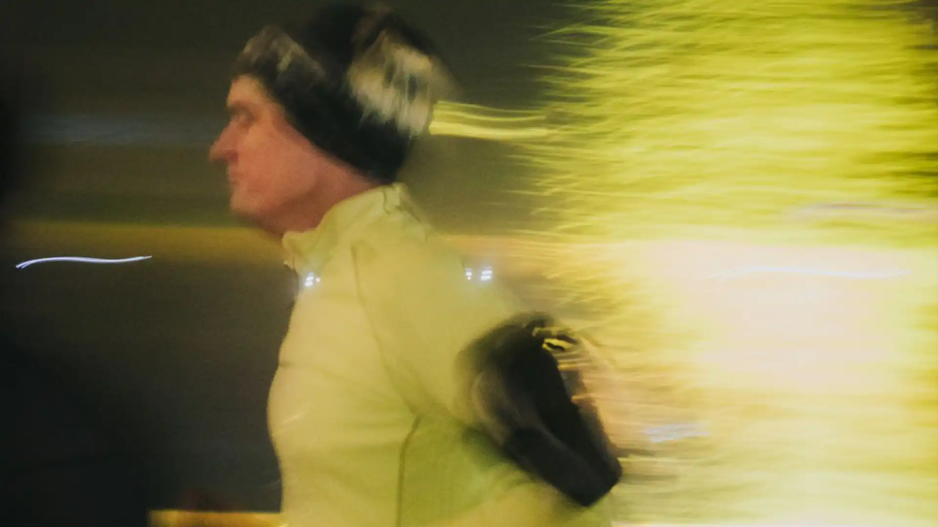 Supporting illustration for Passive interaction as digital painting